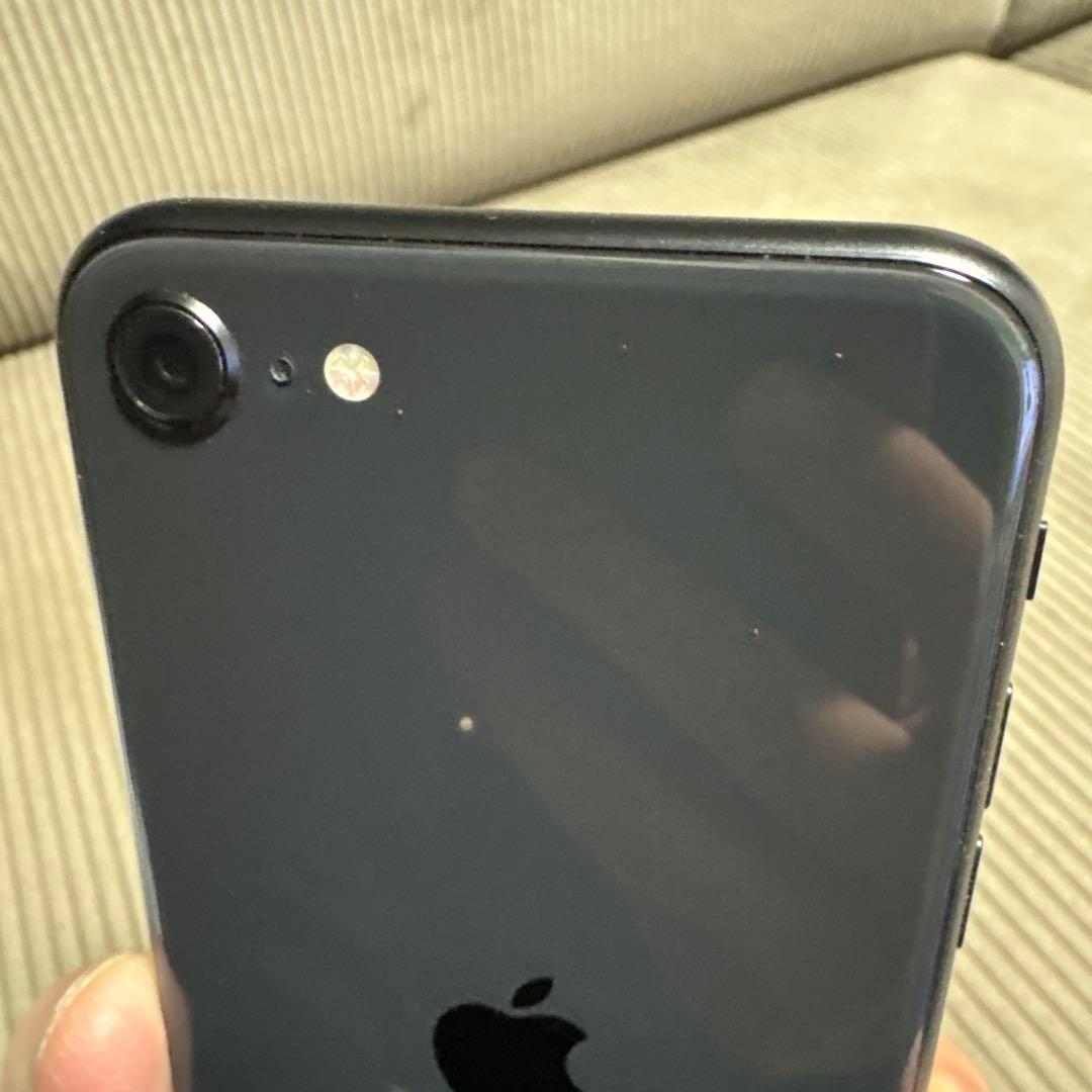 iPhoneSE(第2世代)64GB ブラック