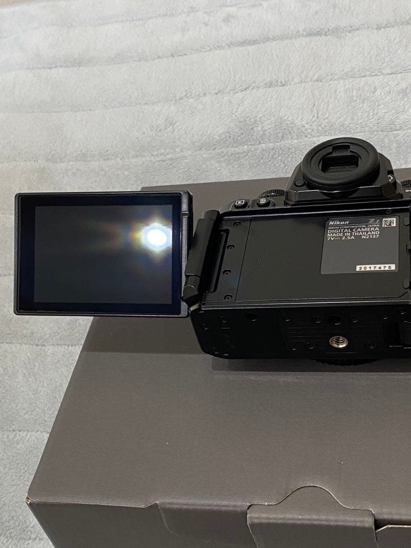 【極美品】Nikon Zf 40mm F2(SE) レンズキット ブラック