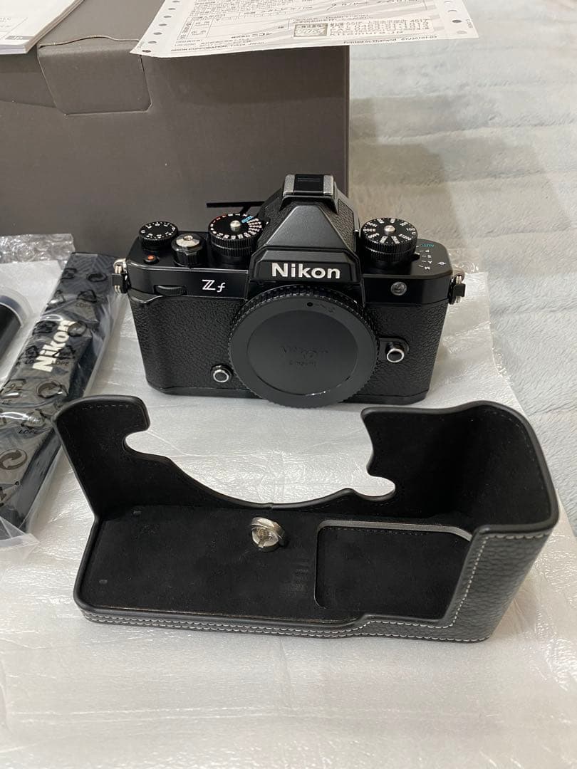 【極美品】Nikon Zf 40mm F2(SE) レンズキット ブラック