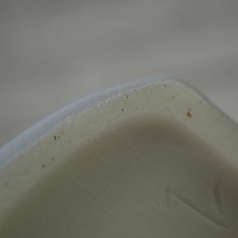 RU-6396 リヤドロ フィギュリン 貴婦人と帽子