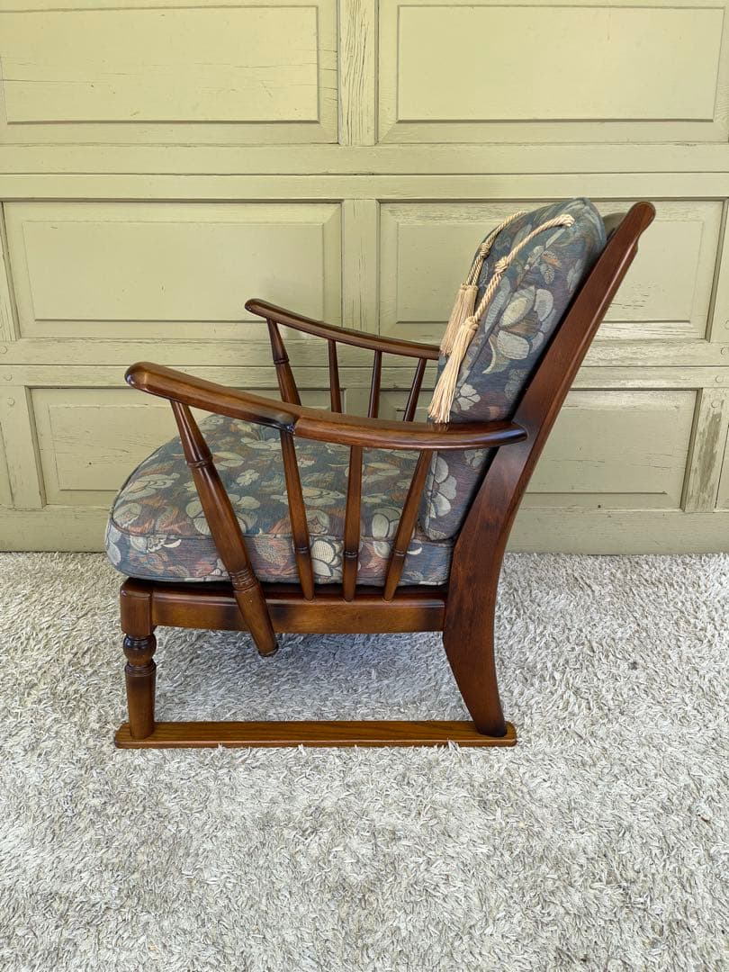 カリモク家具 コロニアル WC47ソファ 肘掛椅子 平織布張②