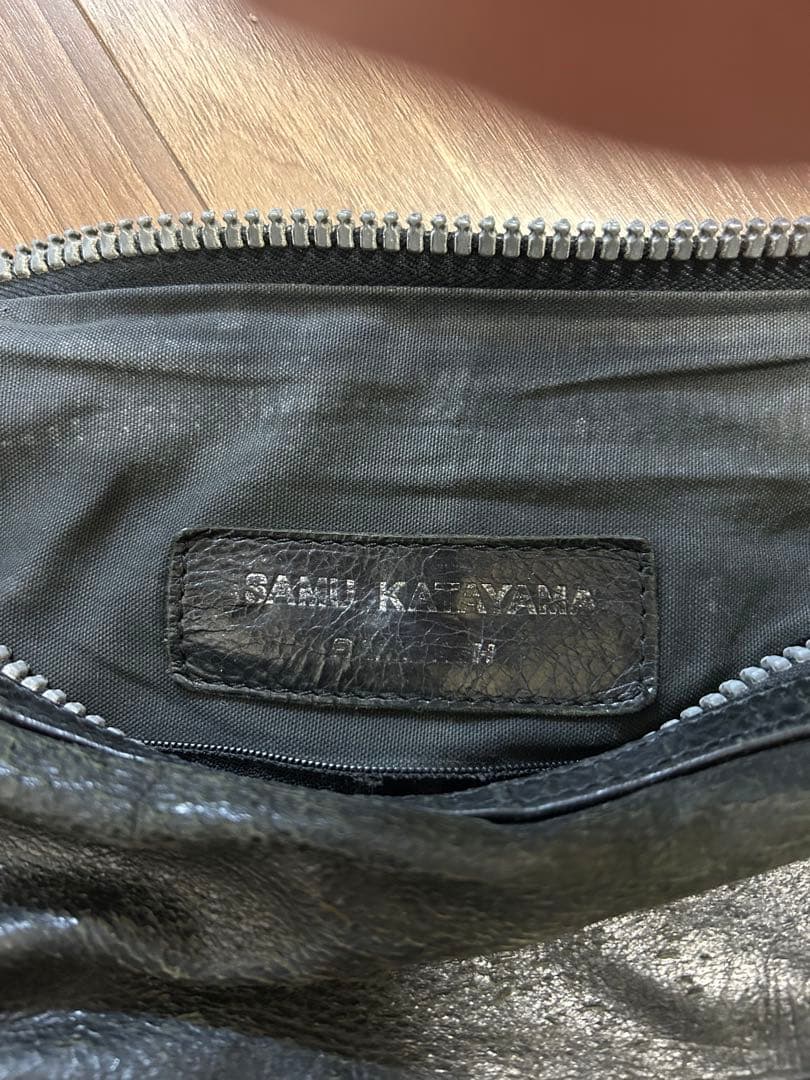 【お値下げ】イサムカタヤマ バックラッシュショルダーバッグ レザー