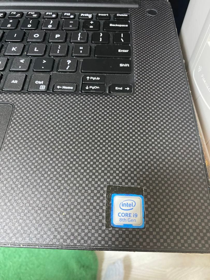 Dell XPS 15-9570 - core i9 メモリ32GB