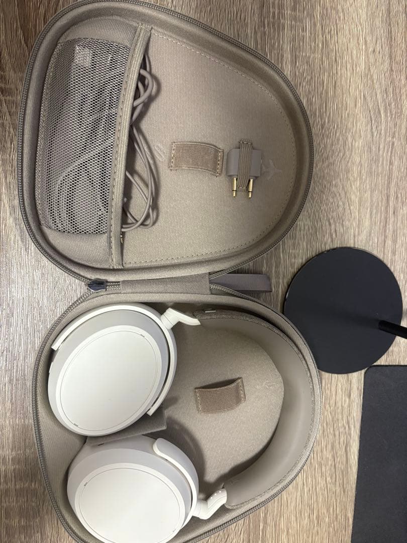 ゼンハイザー MOMENTUM 4 Wireless スタンド付き