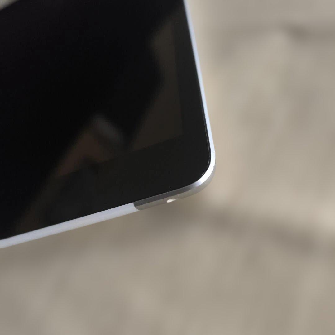 iPad 第9世代 Wi-Fi+Cellular 64GB 90％