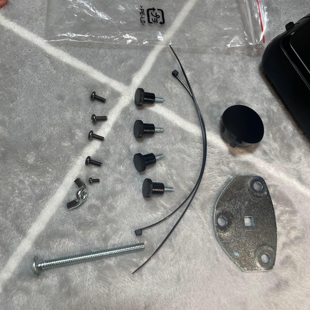 モニターアーム