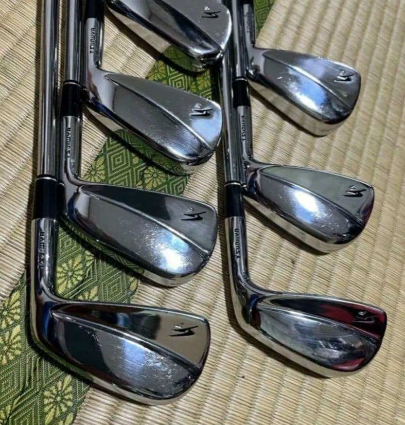 ハ*ク様 支給品❗️有名プロ実用ワンレングス仕様❗️無刻印ツルヤマッスルバック