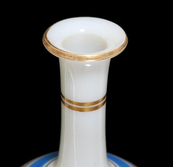 オールド・バカラ オパーリンクリスタル製 金彩エナメル彩 パフュームボトル