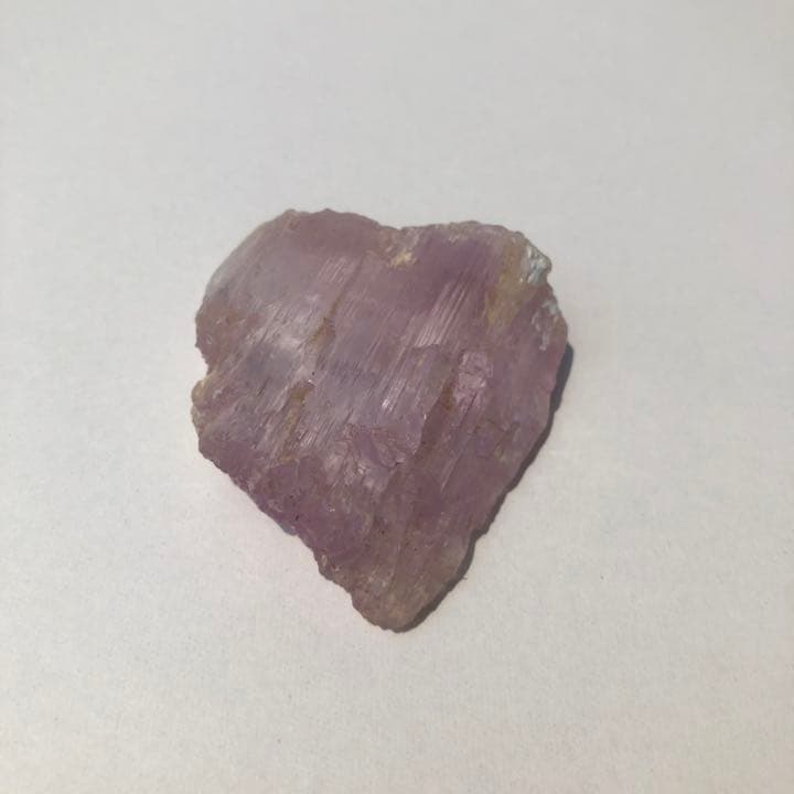 クンツァイト 結晶 原石 A