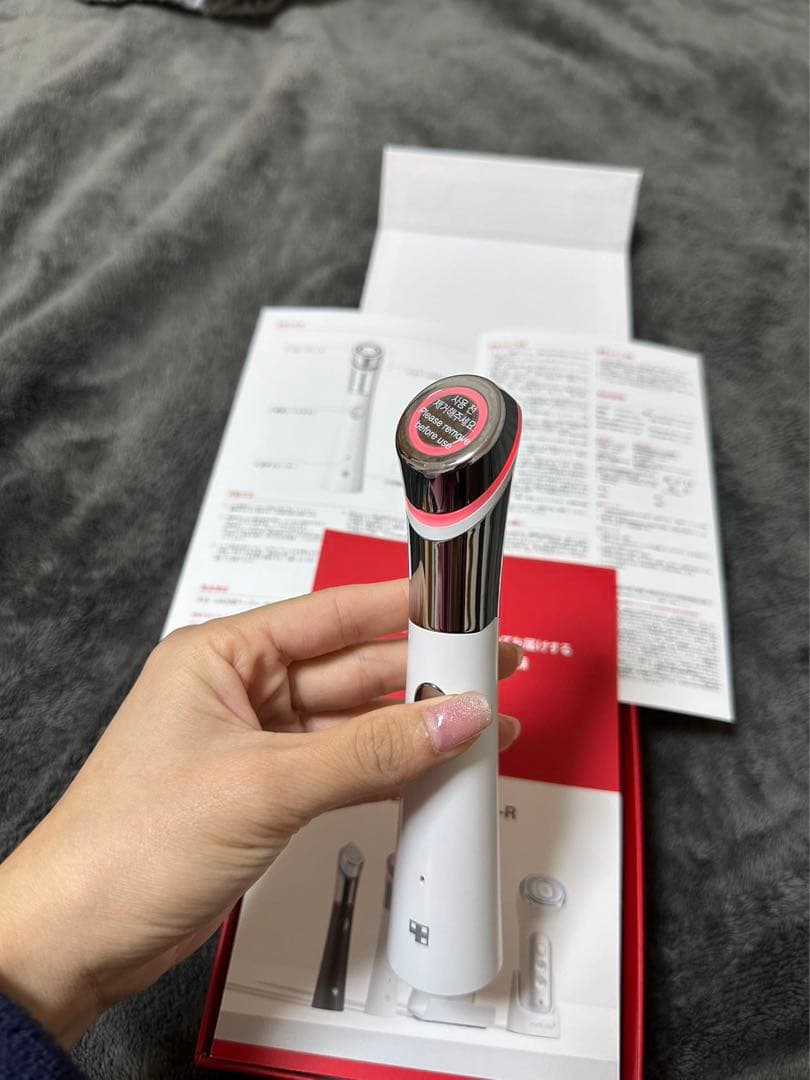 medicube AGE-R 美顔器