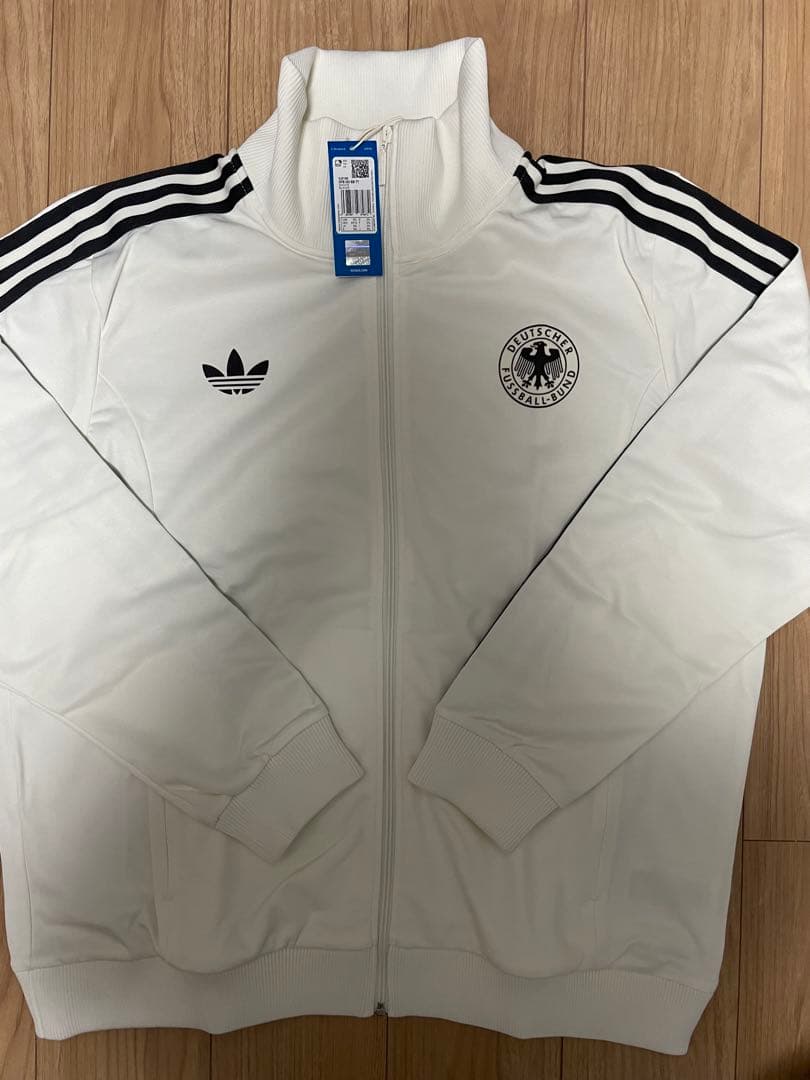 【正規品】【新品タグ付き】ドイツ代表 ベッケンバウアートラックトップ