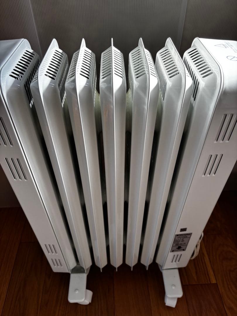 Dimplex オイルフリーヒーター B05 ホワイト ECR12E