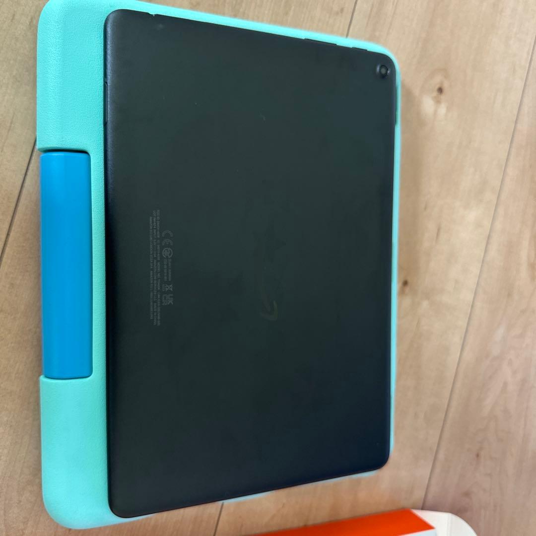 Fire HD 10 Kids 32GB グリーン ケース付き　13世代