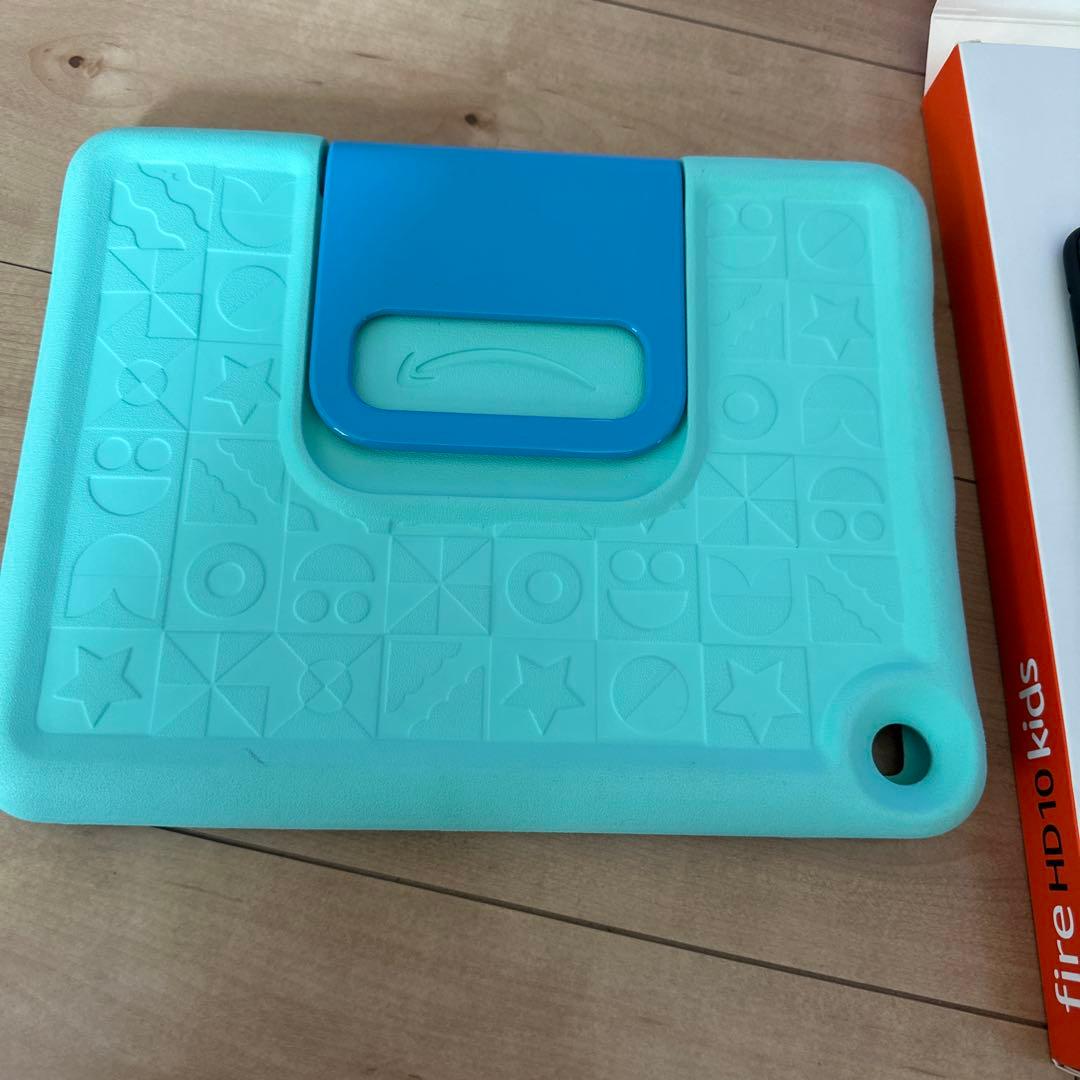 Fire HD 10 Kids 32GB グリーン ケース付き　13世代