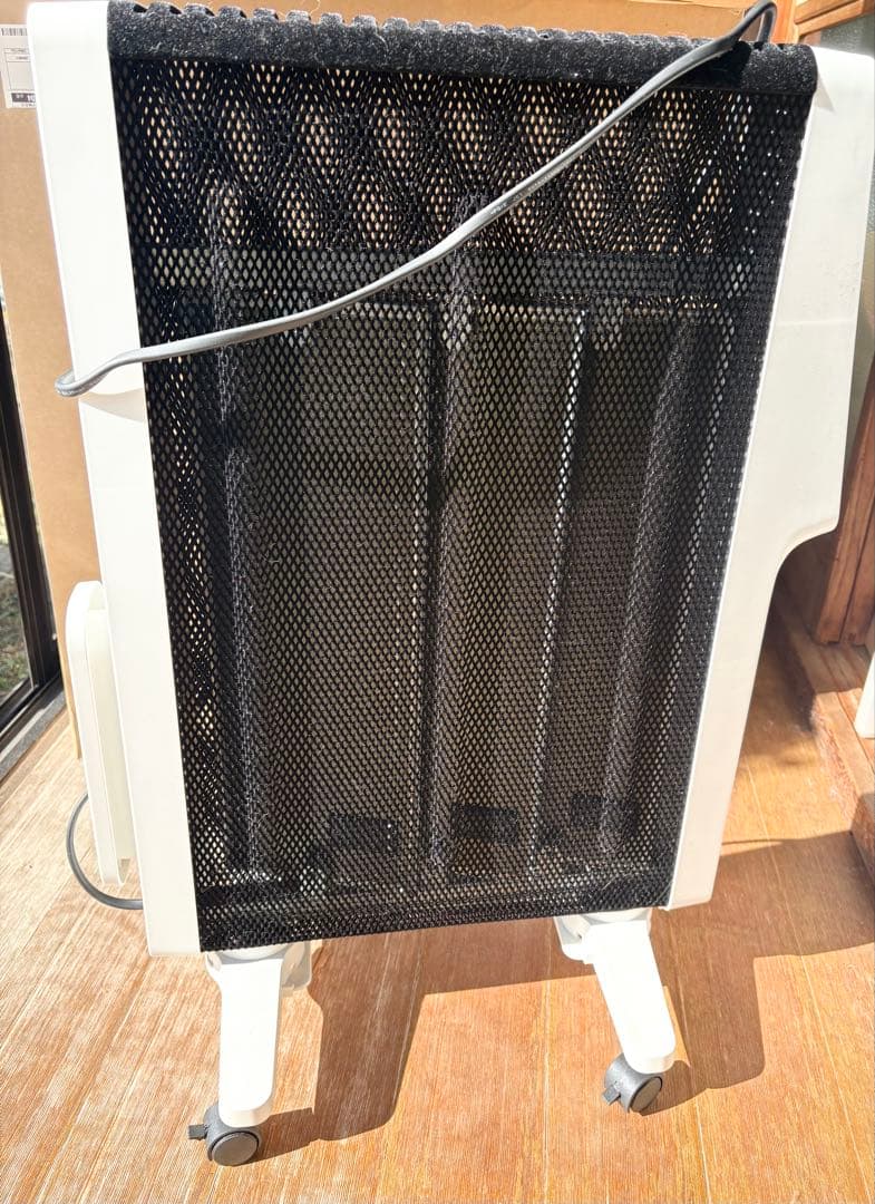 新品未使用　シロカ　かるポカ SN-M251(W) [ホワイト] ヒーター