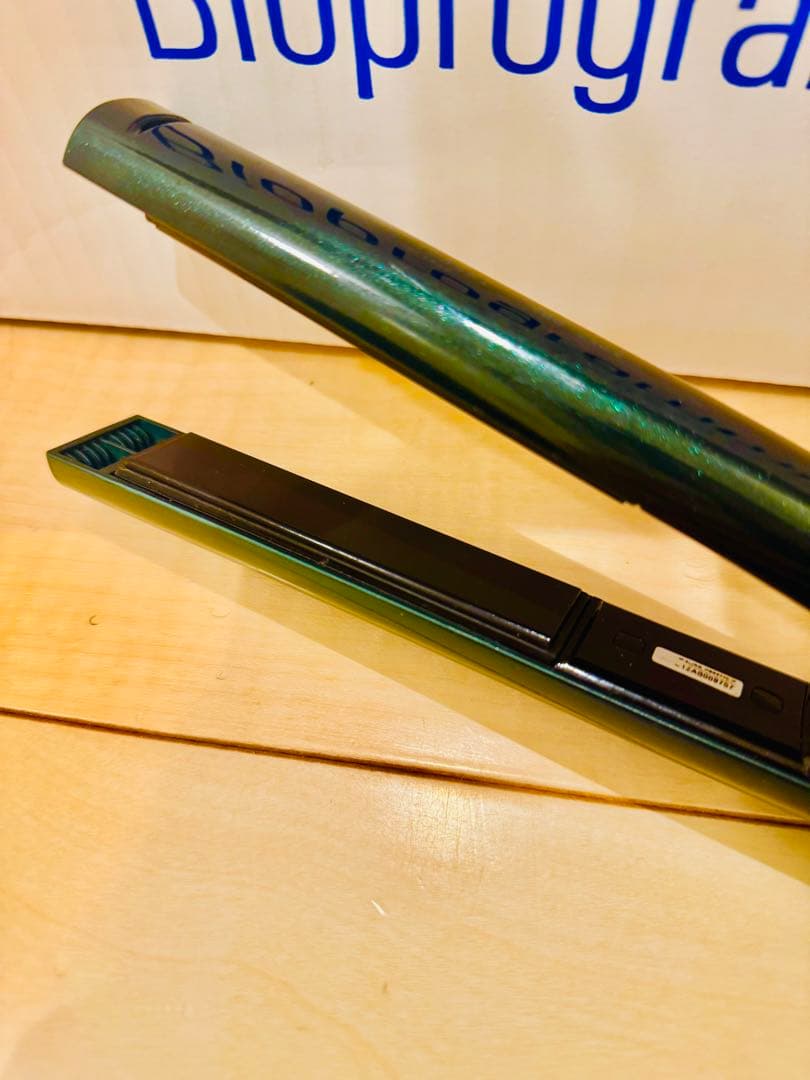 ヘアビューロン 7D Plus ストレートヘアアイロン