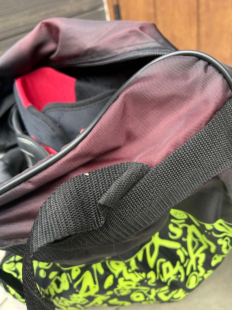 スノーボードブーツ BOAダイヤルシステム 黒/赤