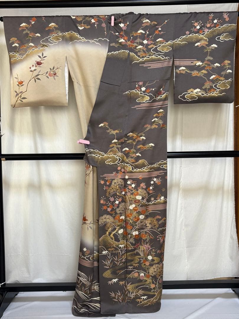 訪問着、幅広サイズ、重ね襟付き、金彩、吉兆柄、正絹.No512A