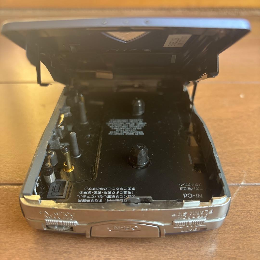 ウォークマン　カセットプレーヤー