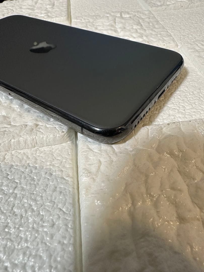 Apple iPhone 11 Pro スペースグレー　本体