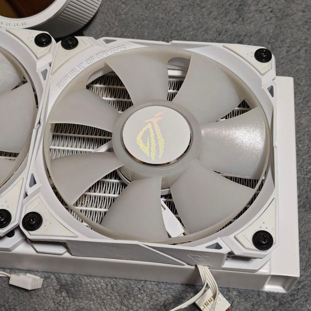 即発送 ASUS ROG Ryuo III 360 CPUクーラー 冷却ファン