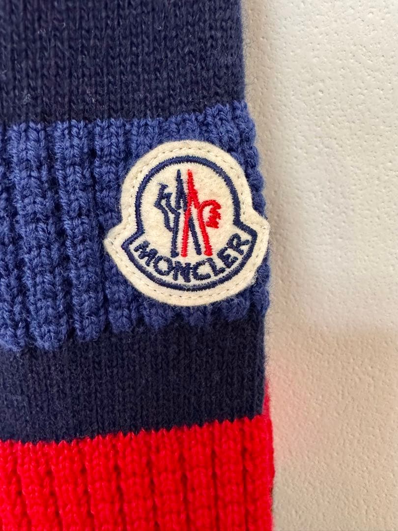 モンクレール　ニットダウンジャケット