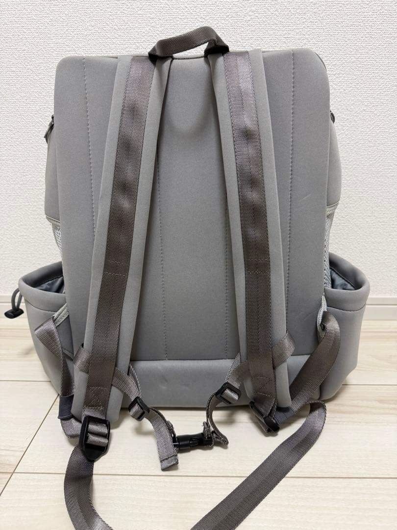 シティドッグ　ネオプレーンバックパック キャリー　Mサイズ　リュック