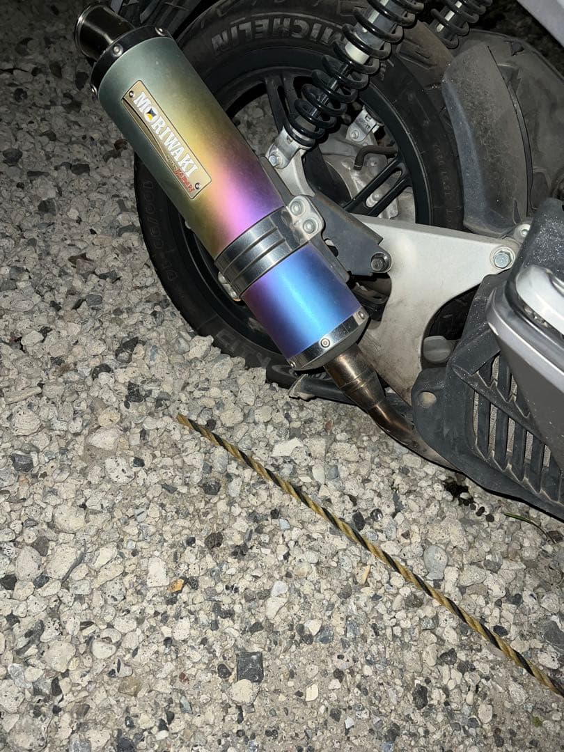 PCX125 jf28 モリワキマフラー