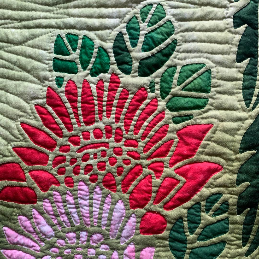 ハワイアンキルト ステンドグラスキルト タペストリー　プロテア