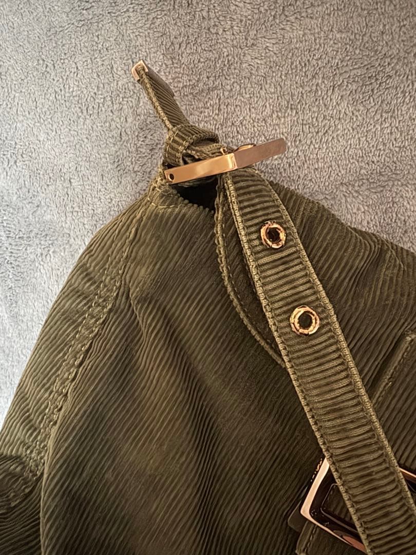 オリーブ コーデュロイ ショルダーバッグ