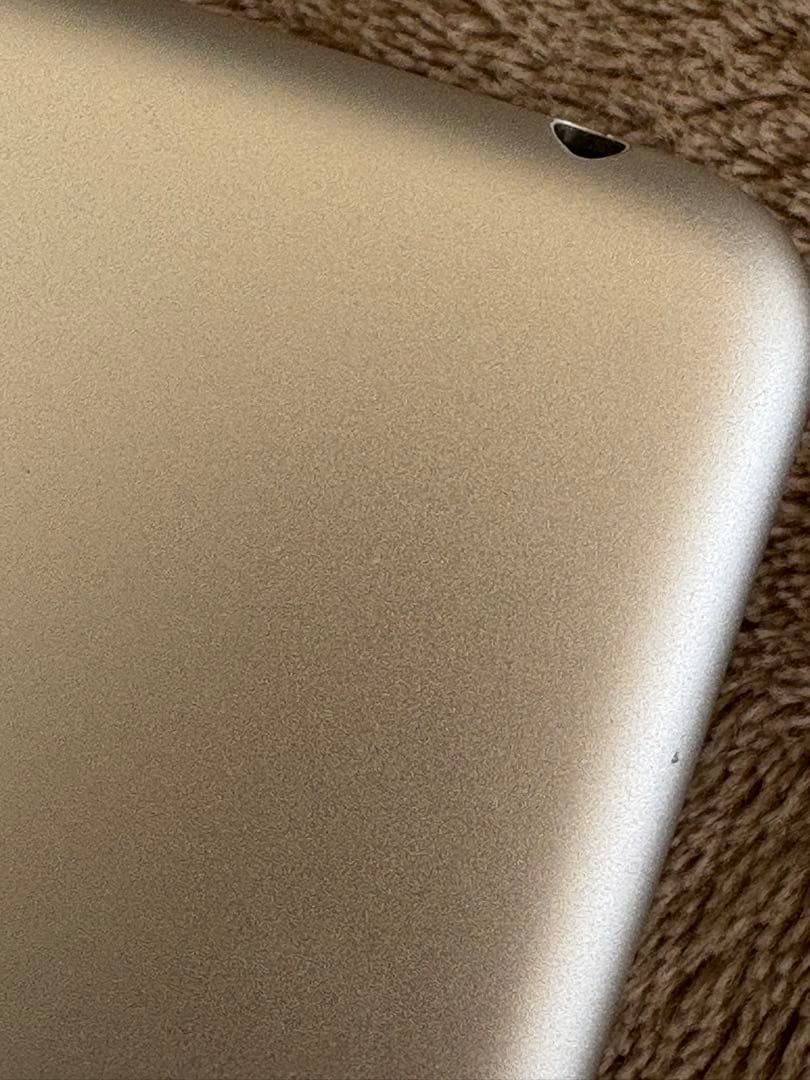 Apple iPad 第9世代 Wi-Fi 64GB シルバ MK2L3J/A