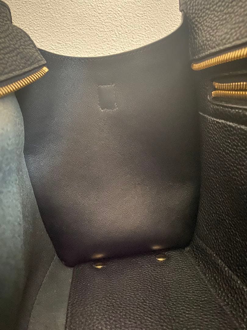 Ferragamo フェラガモ バッグ　21-F478 AMY 黒