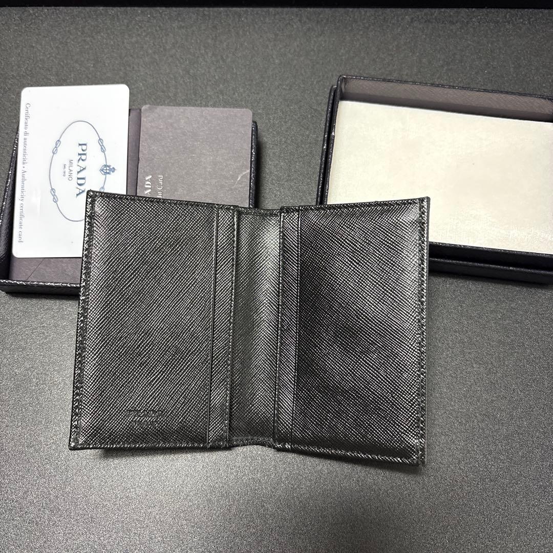 PRADA ブラック 名刺入れ