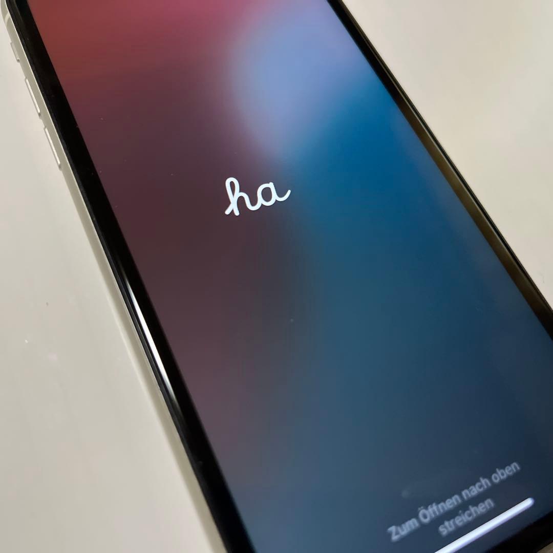 Apple iPhone11 64GB ホワイトSIMフリー