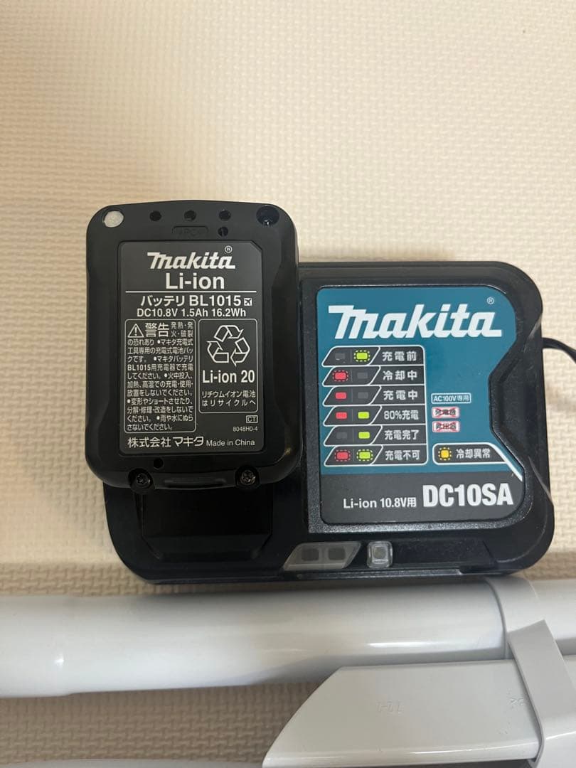 Makita CL108FD スティッククリーナー 本体