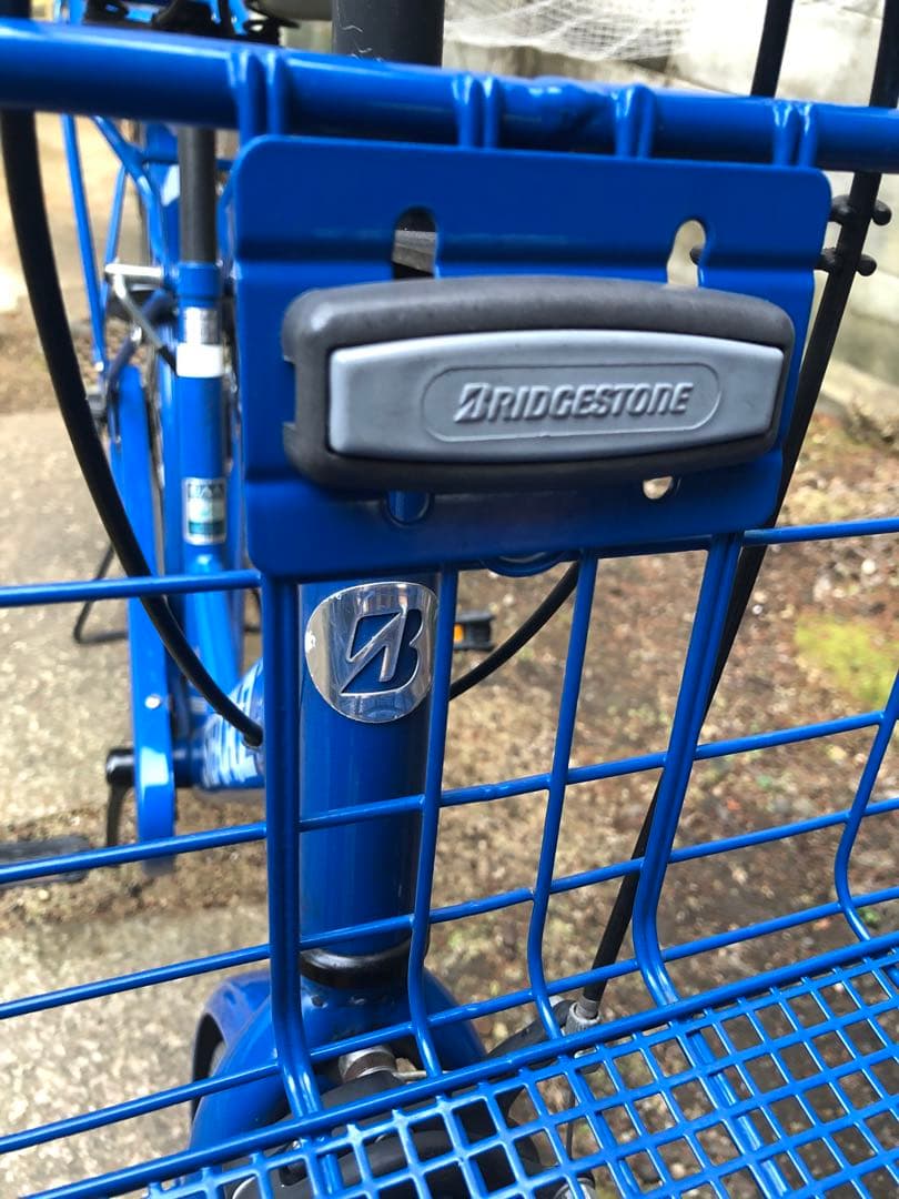 ブリヂストン　ステップクルーズ　点灯虫モデル　26インチ　F.Xソリッドブルー