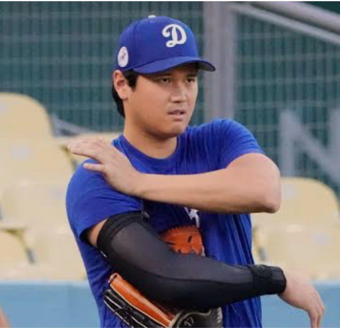 大谷選手着用　ポストシーズン　ドジャース　ニューエラ　キャップ　2025年