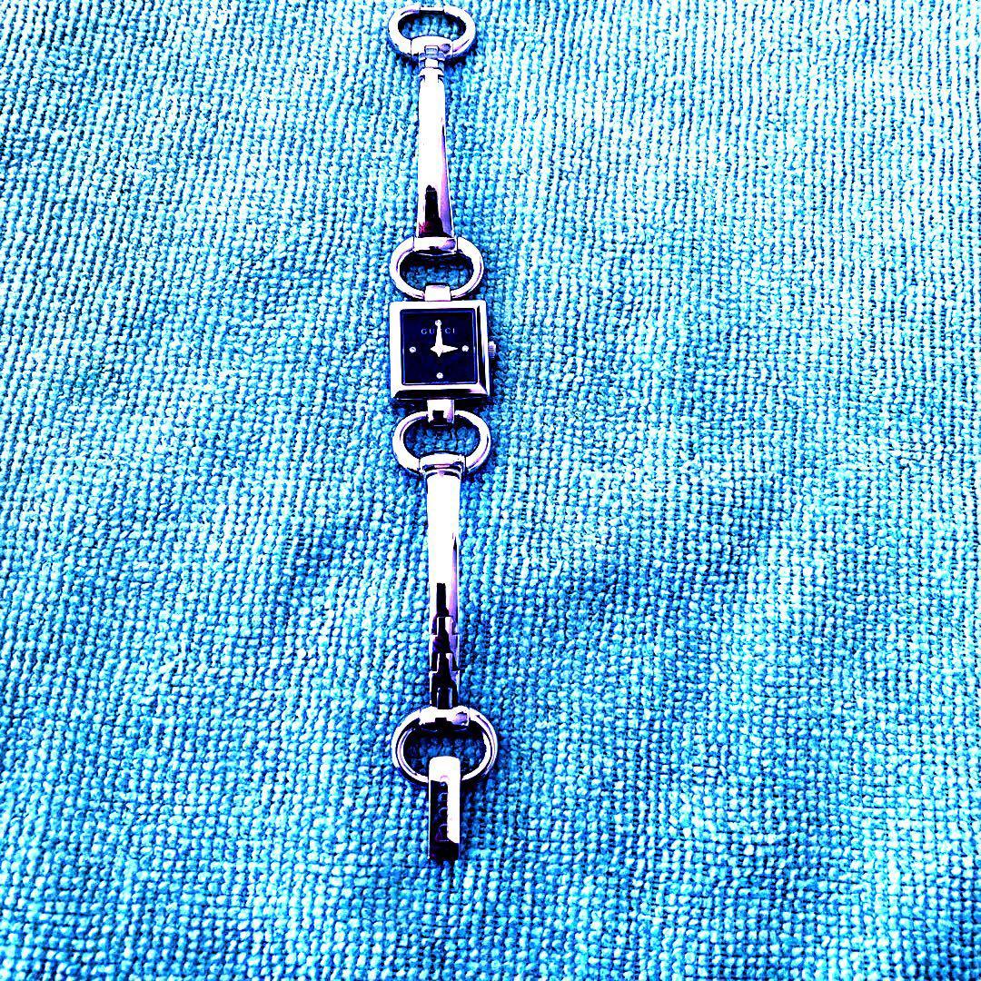 GUCCI腕時計【美品】