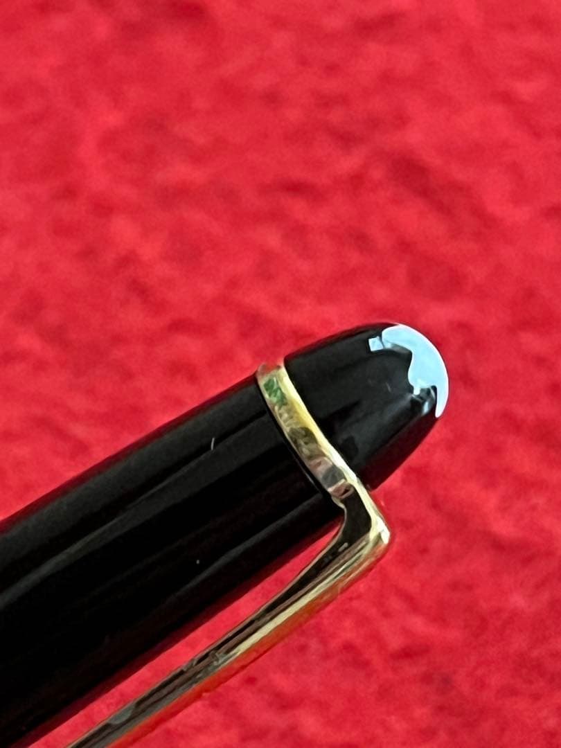 モンブランボールペン マイスターシュテュック 164 リフィル新品＋もう一本付‼️