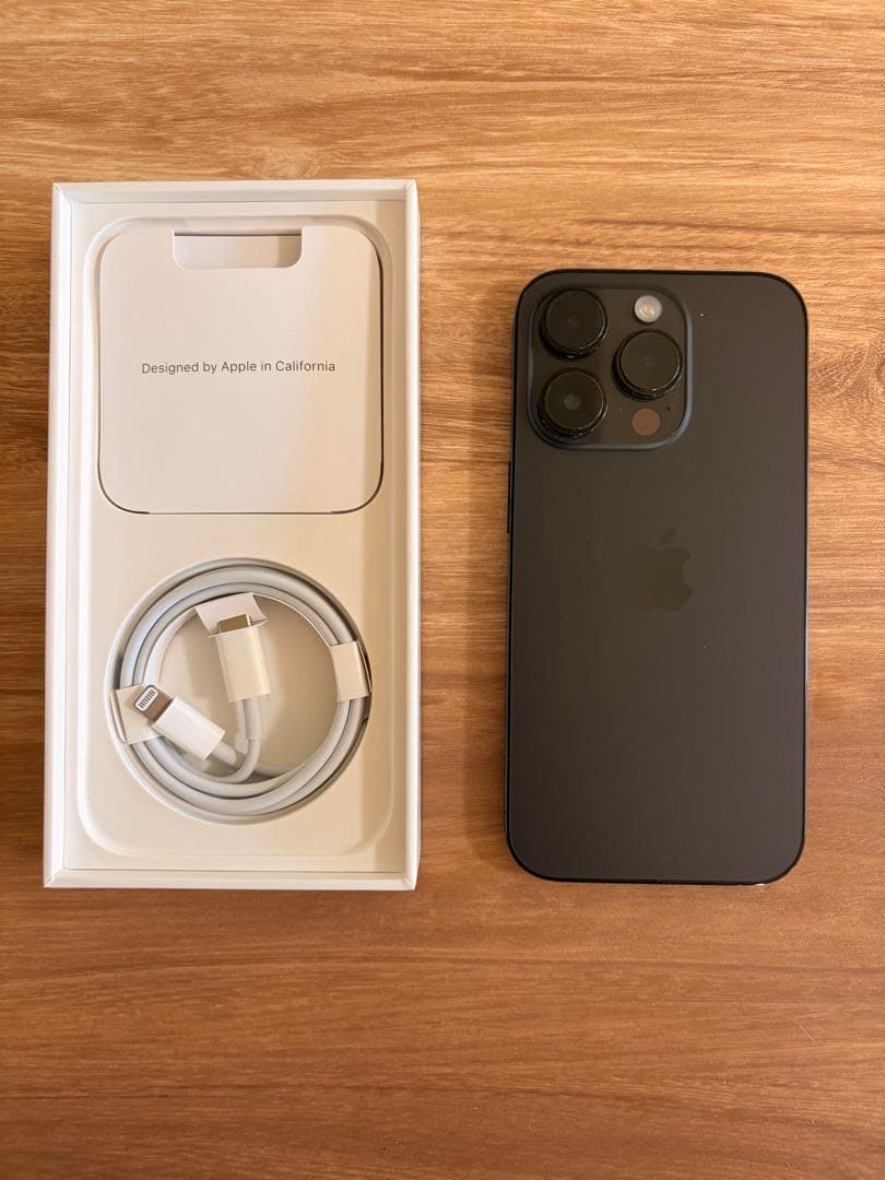 Apple iPhone 14 Pro スペースブラック 本体　256GB