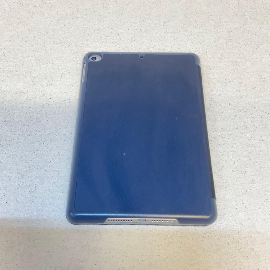 iPad mini 4 Wi-Fi+Cellular simフリー64GBシルバ