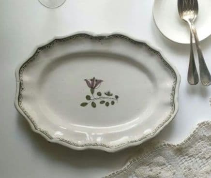 18世紀　ムスティエ 　花リム　オーバル皿　　フランス　アンティーク