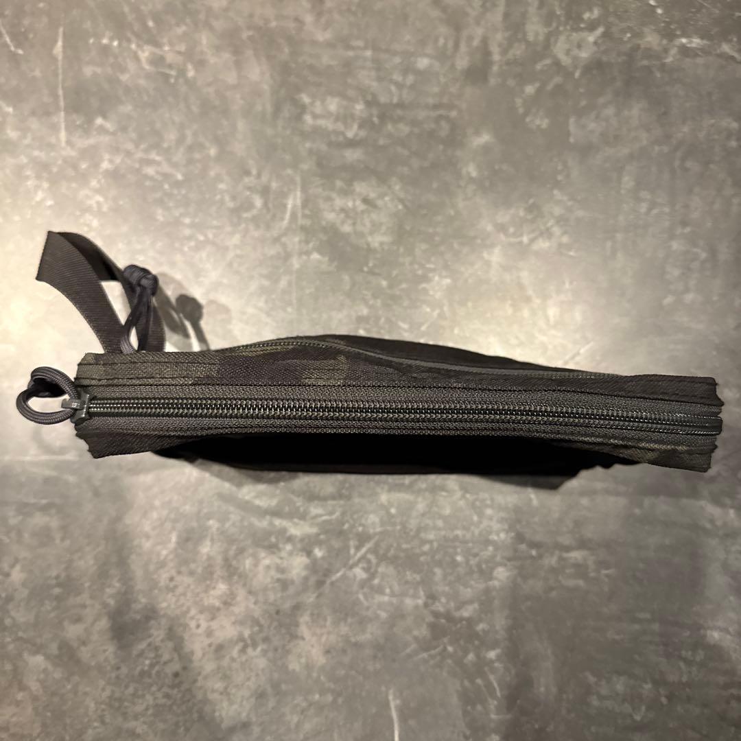 ブリーフィング ポーチ　ブラックカモ