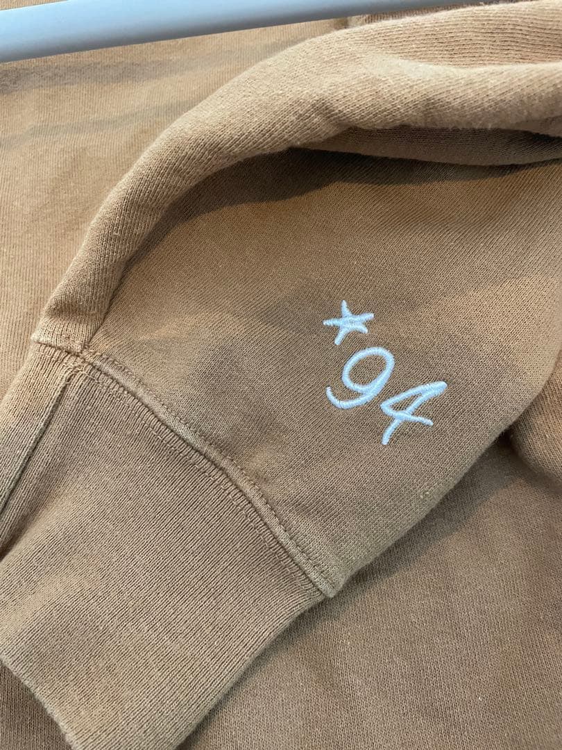 ⭐️極美品⭐️Supreme Small Box Crewneck