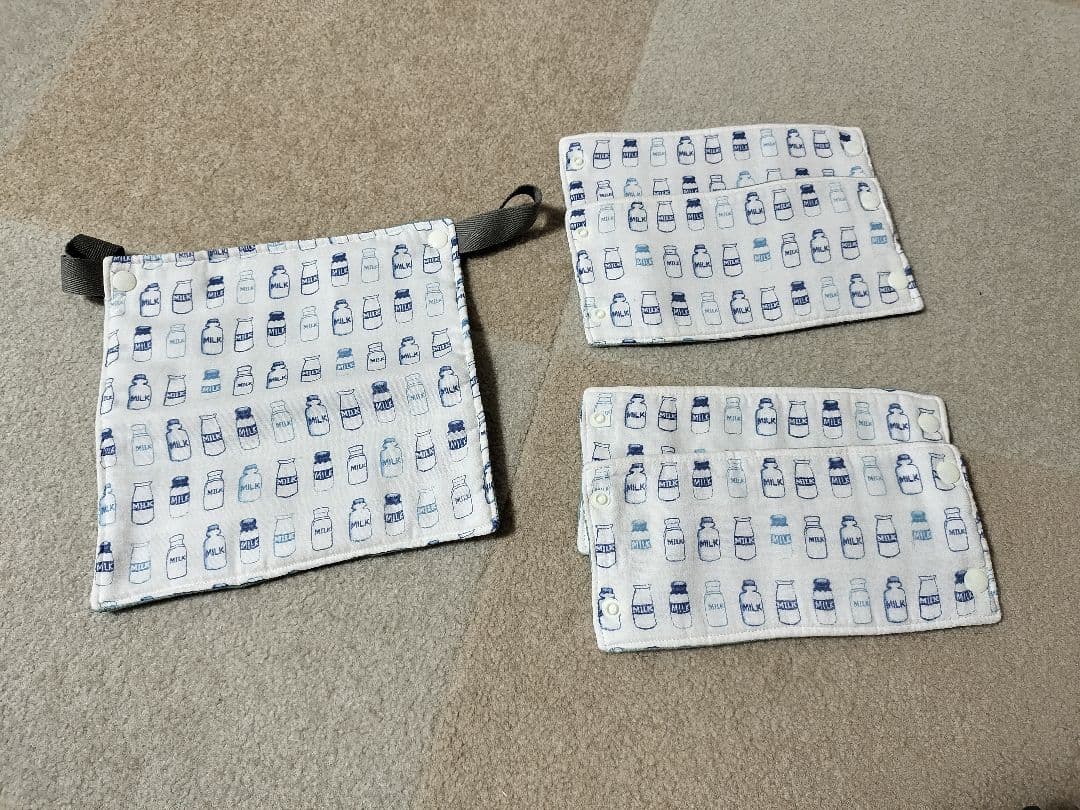 ベビービョルン　抱っこ紐　ハーモニー　グレー