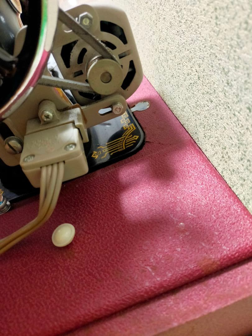 三菱 アンティーク ミシン 黒 昭和 レトロ ボタン 穴がかり SET