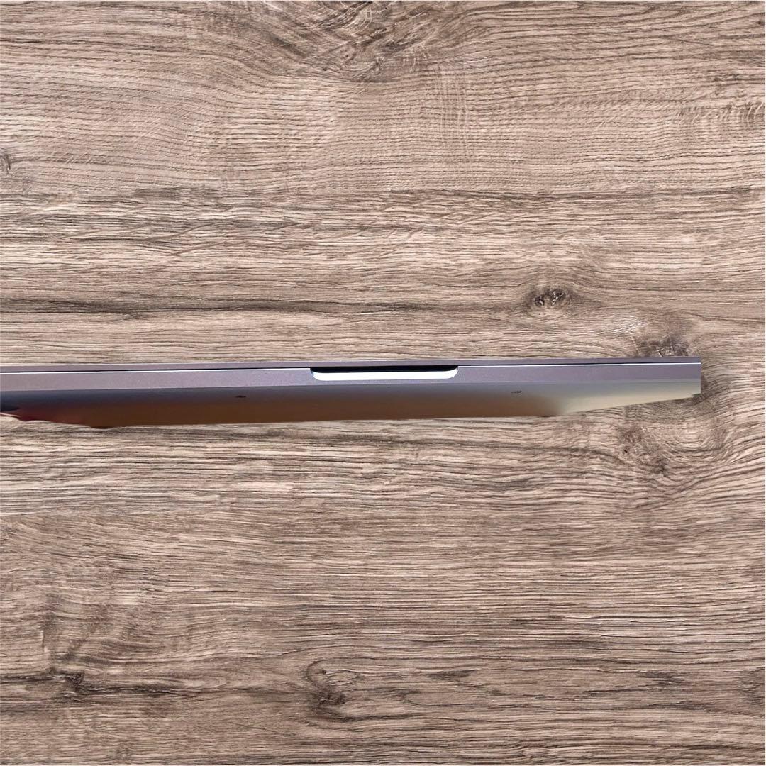 MacBook Pro 13インチ i7 1TB 4ポート