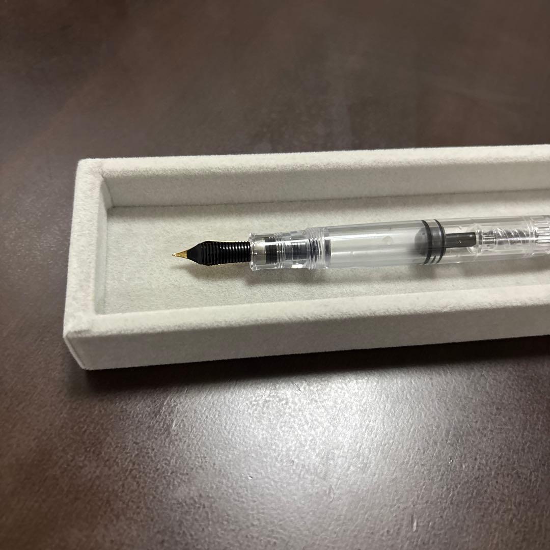 Pelikan M200 デモンストレーター 万年筆 細字 F ペリカン