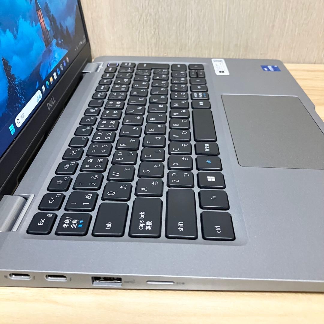 第12世代！DELL Latitude 5330 core i5 メモリ16GB