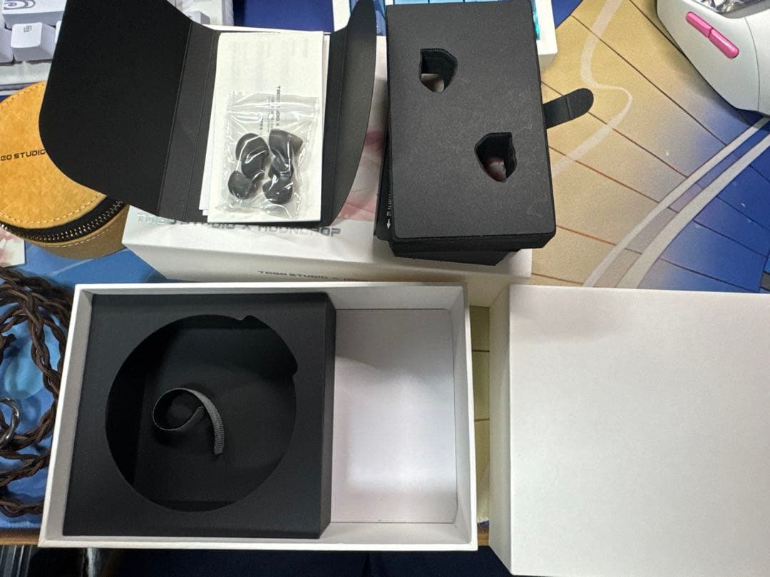 イヤホン Harmon-SP TAGO STUDIOxMOONDROP